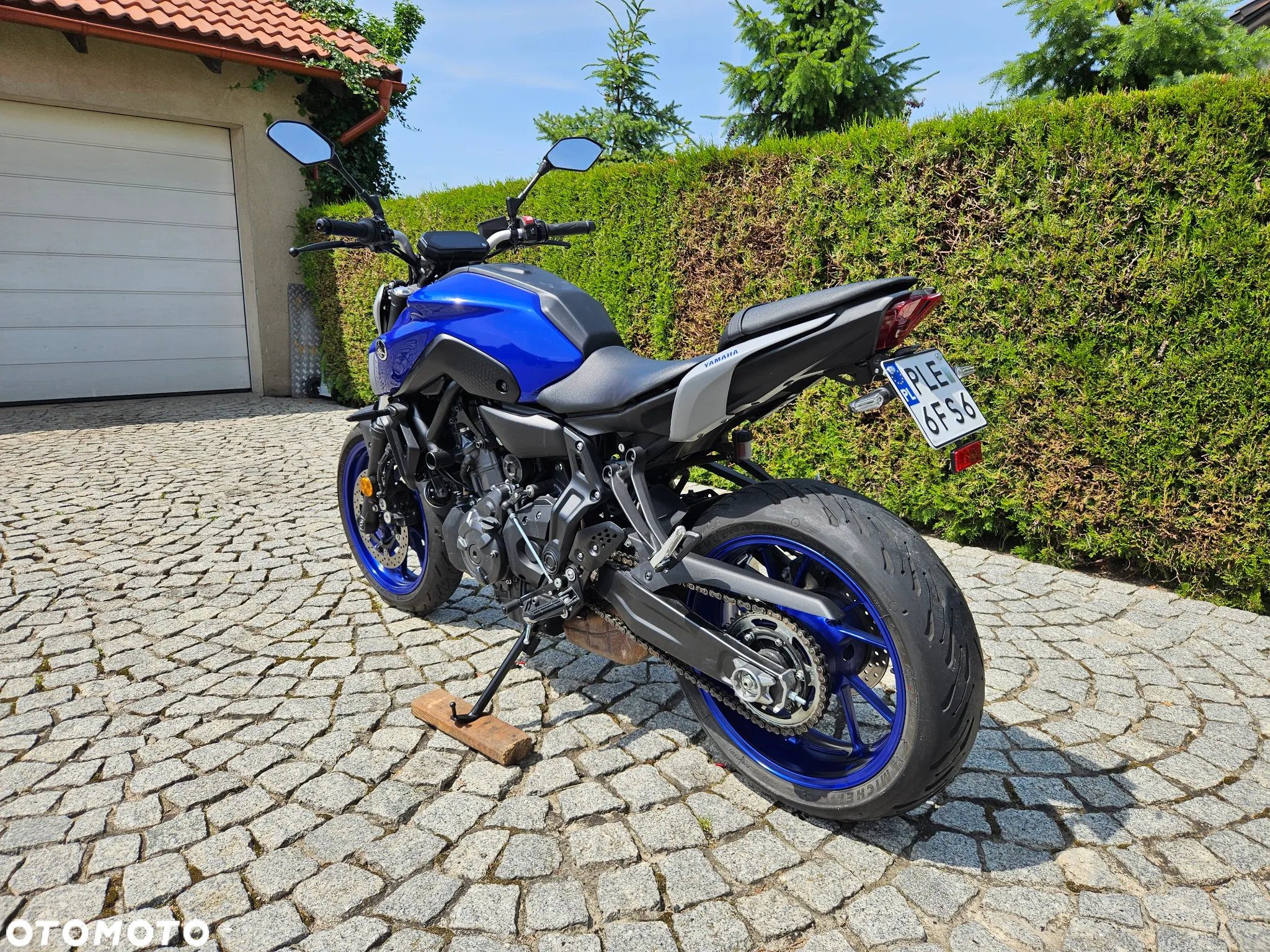 Yamaha MT - 6