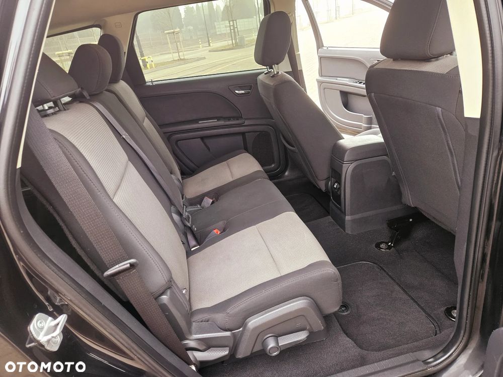 Dodge Journey 2.4 SE - 10