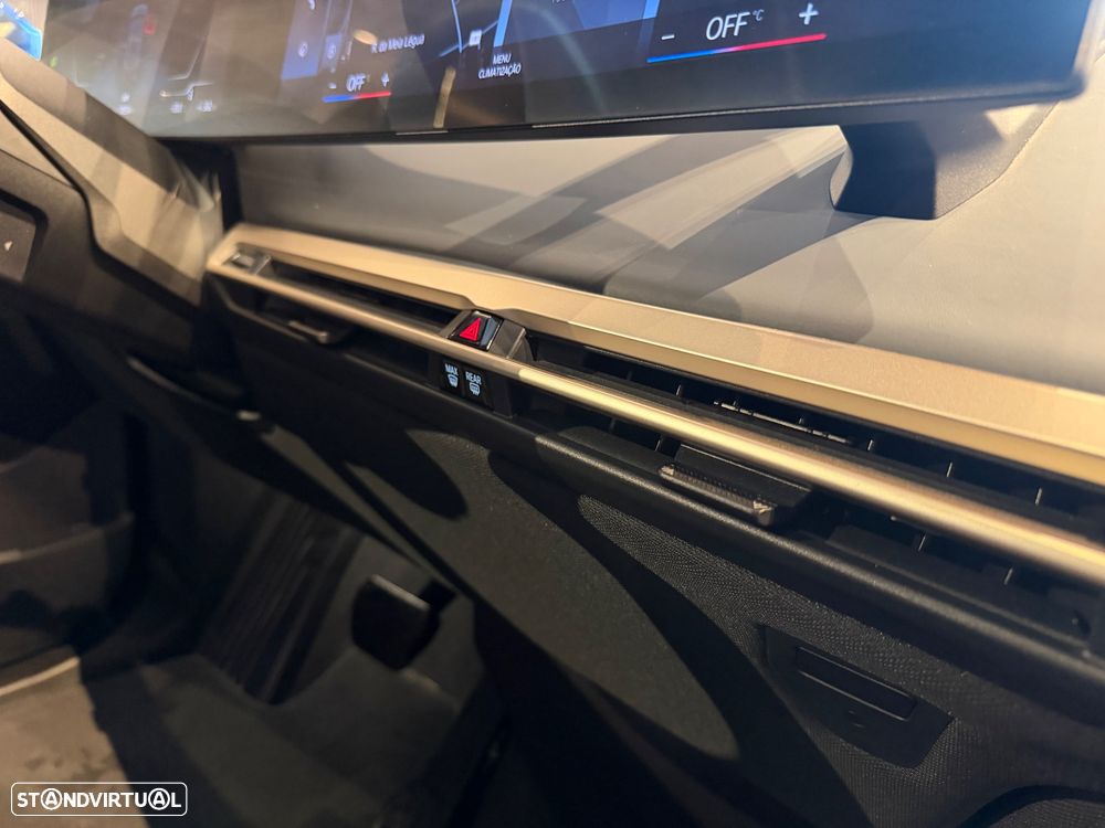 BMW iX xDrive 40 Pack Desportivo - 46