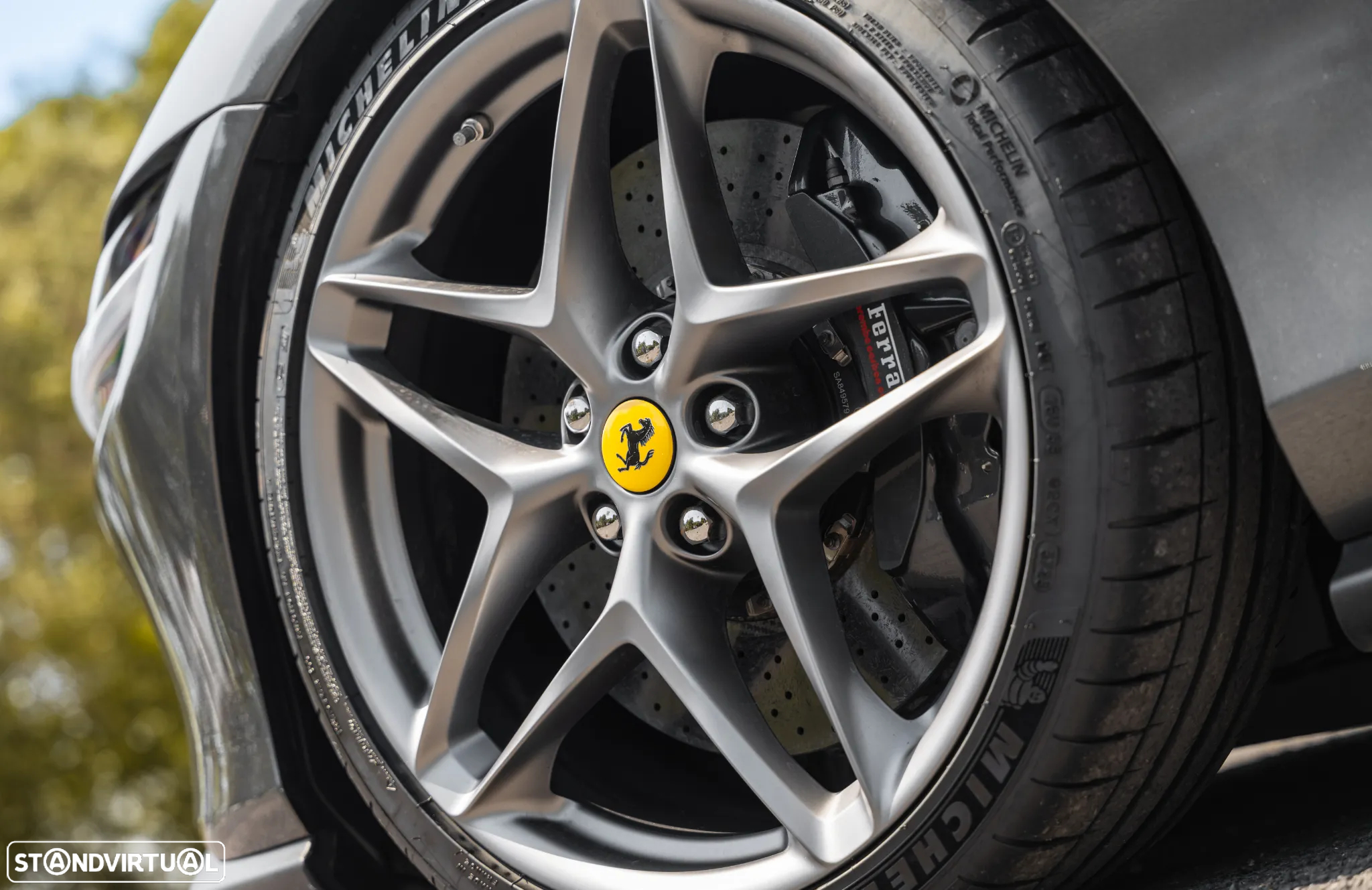 Ferrari Roma Spider - 7