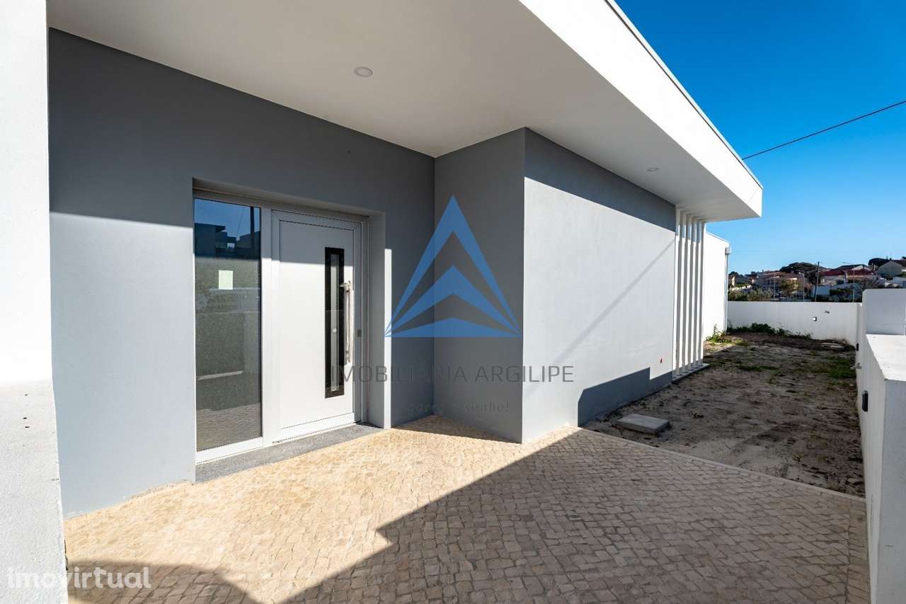 MORADIA T4 COM PISCINA - Nadadouro - Foz do Orelho - Grande imagem: 4/60