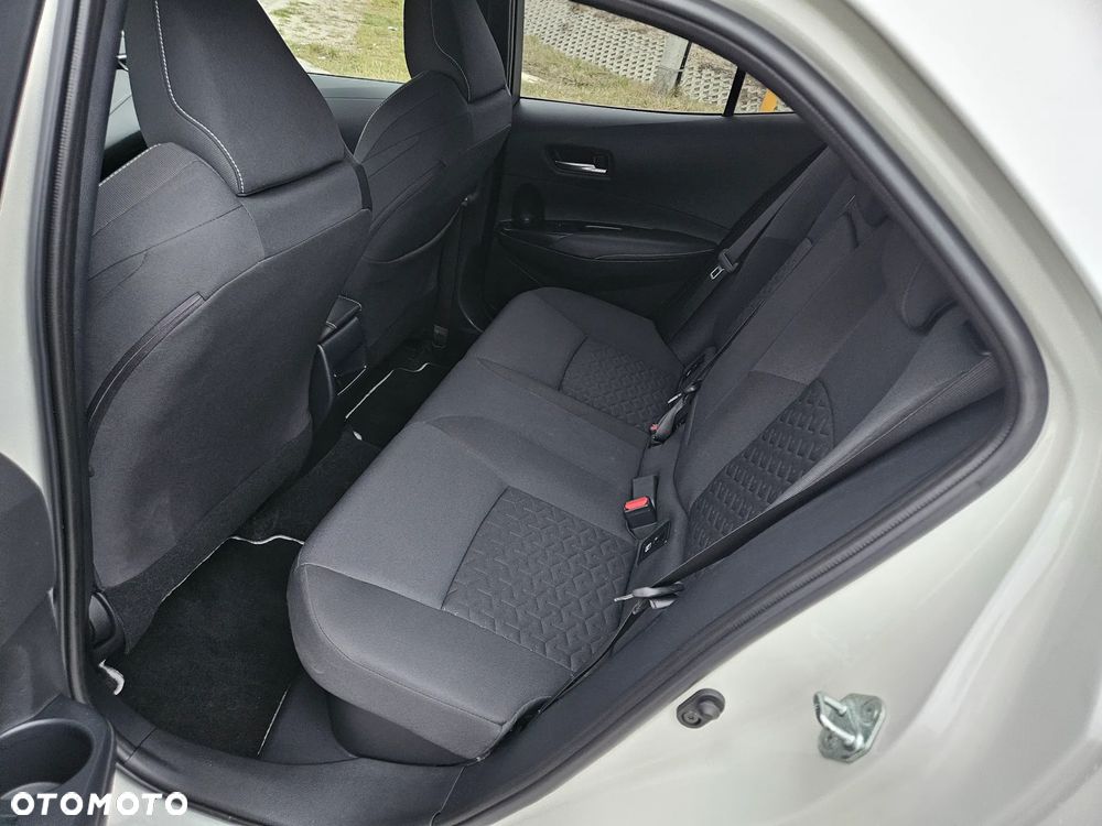Toyota Corolla - 9