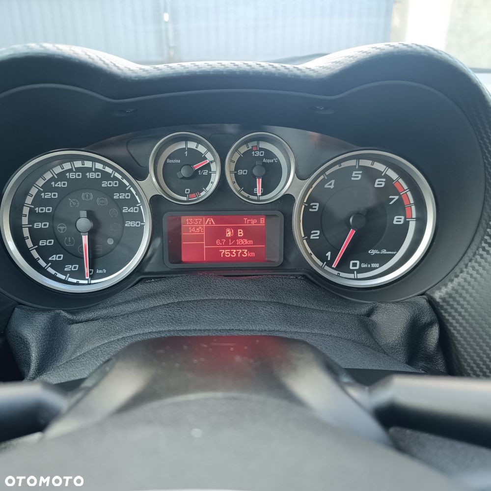 Alfa Romeo Mito - 9