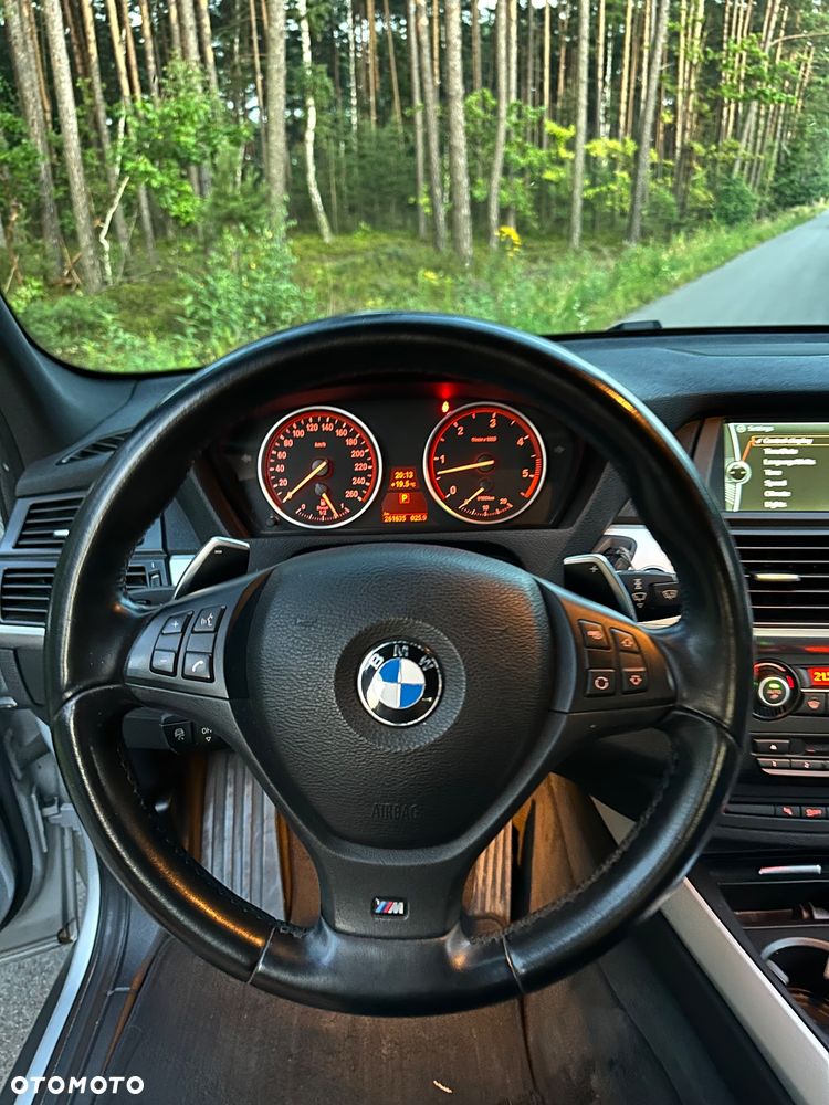BMW X5 4.0d xDrive - 28