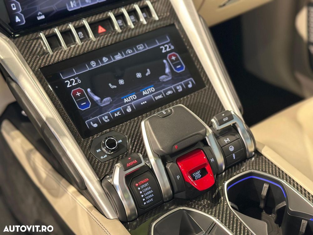 Lamborghini URUS - 21