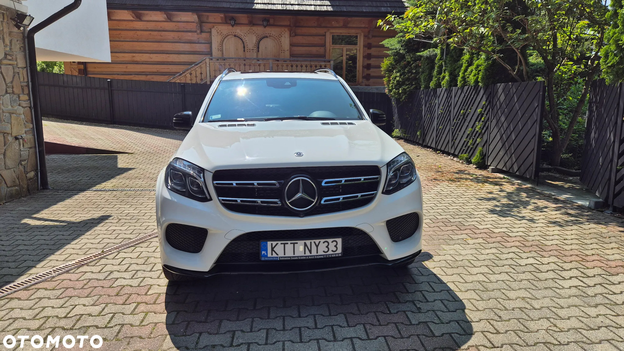 Mercedes-Benz GLS 350 d 4-Matic - 4