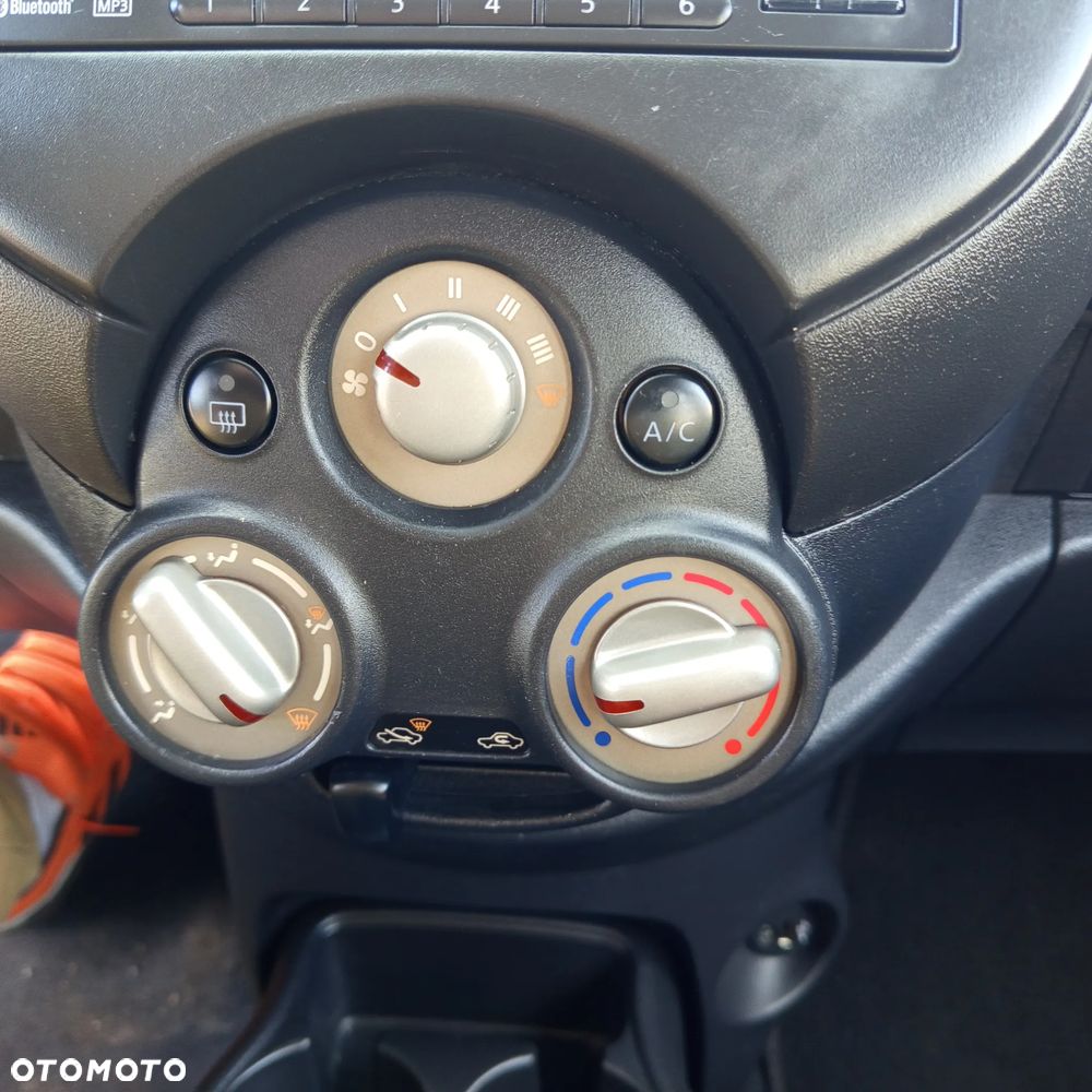 Nissan Micra 1.2 Tekna - 17