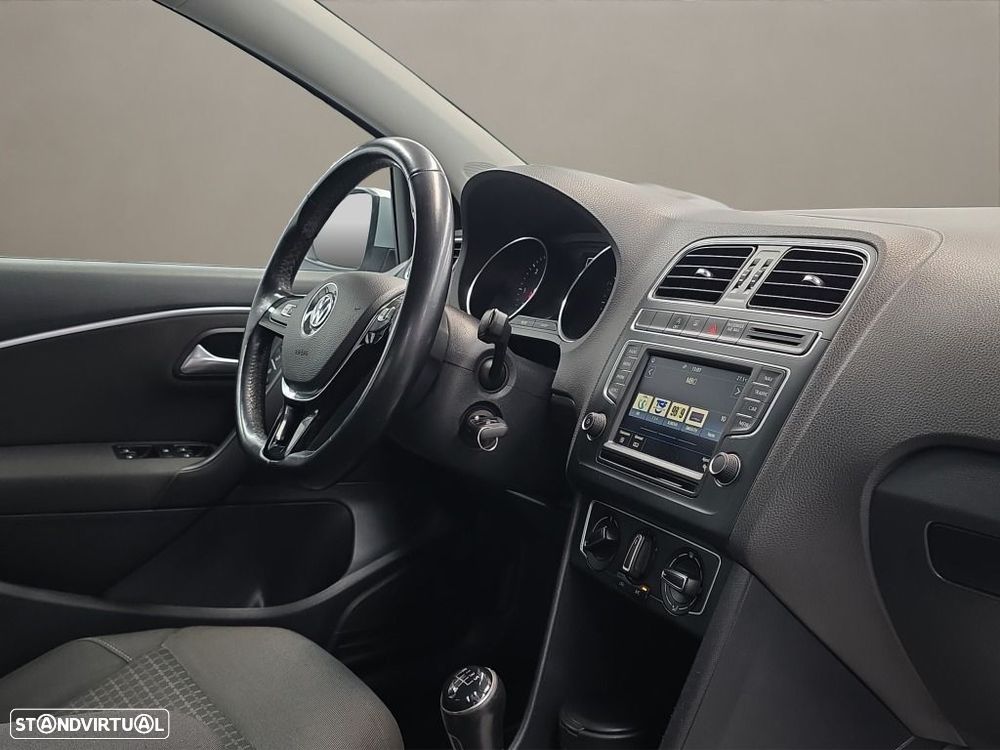 VW Polo 1.4 TDi Connect - 14