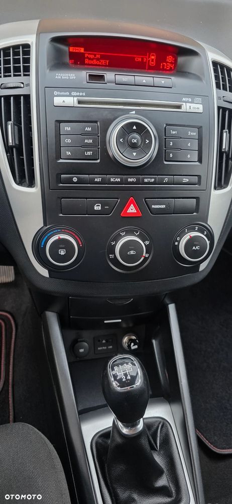 Kia Ceed 1.4 Comfort - 6