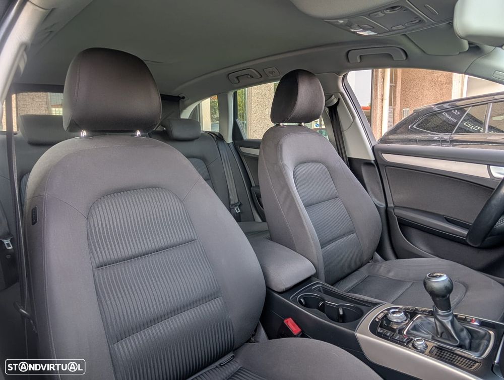 Audi A4 Avant 2.0 TDI Business Line Advance - 14