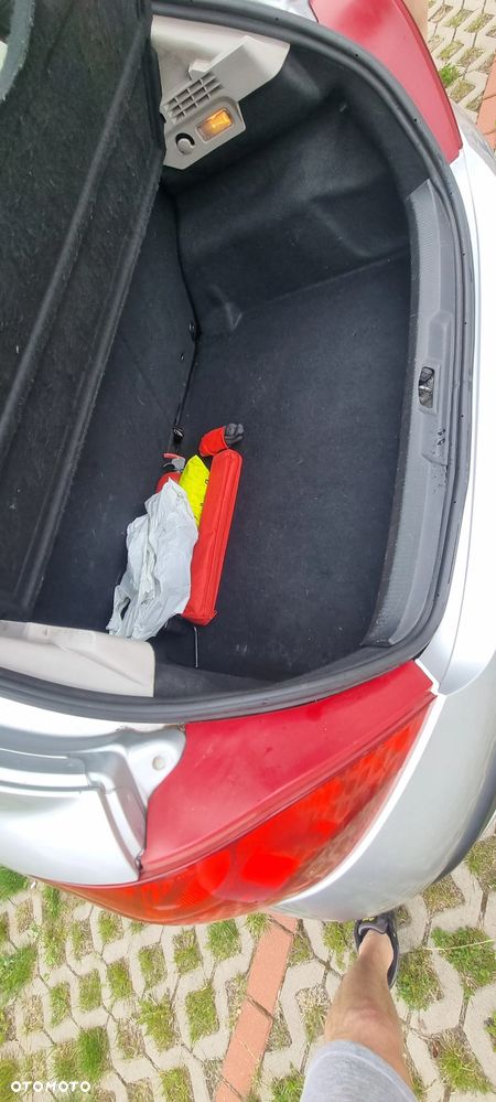 Peugeot 207 1.6 HDi - 17