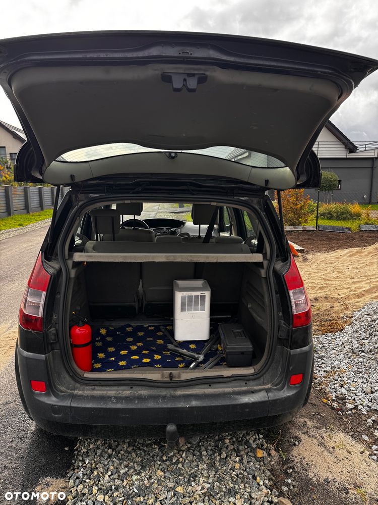 Renault Scenic - 9