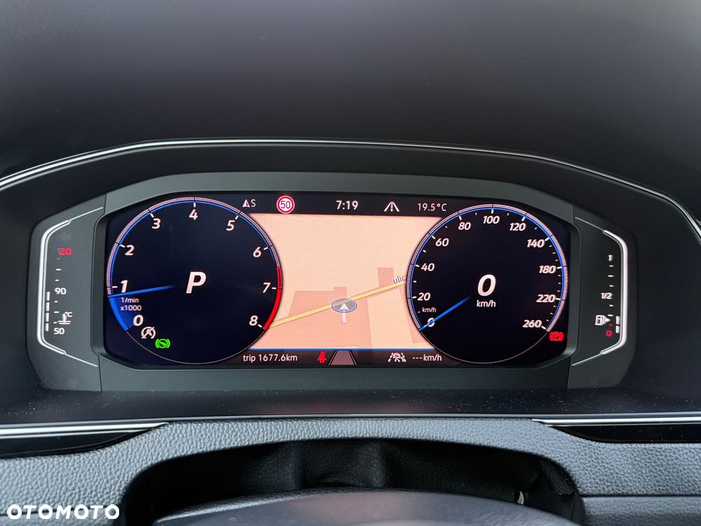 Volkswagen Passat 2.0 TSI Elegance DSG - 23