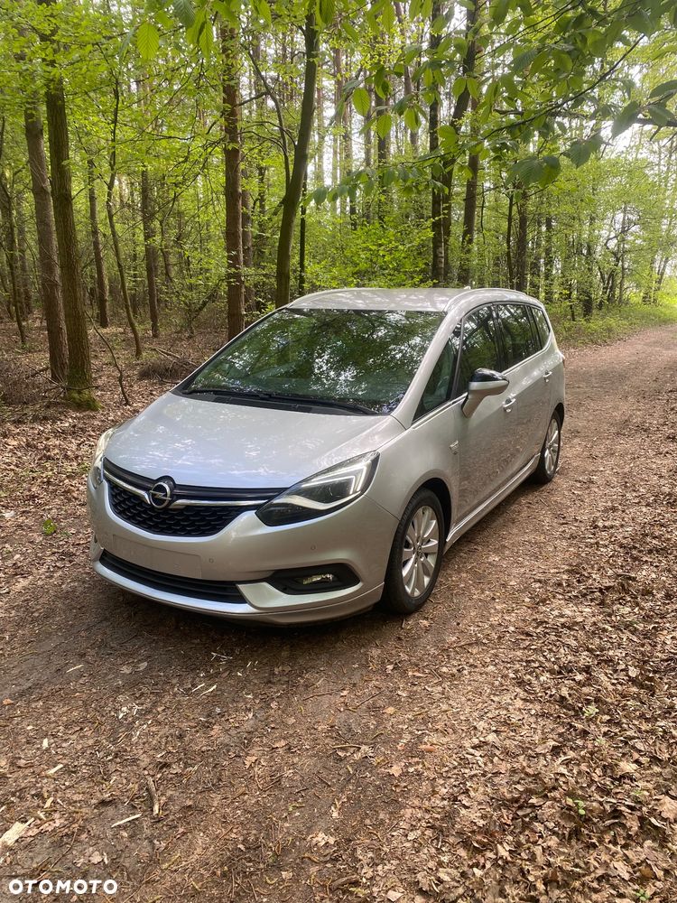 Opel Zafira 2.0 D (CDTI ecoFLEX) Start/Stop Active - 3