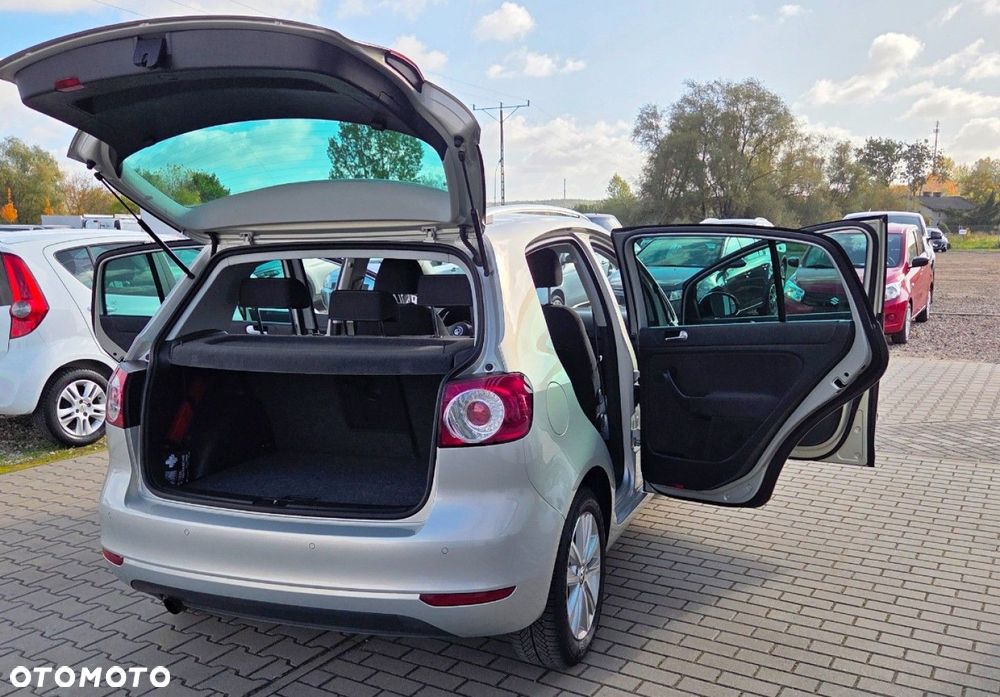 Volkswagen Golf Plus - 35