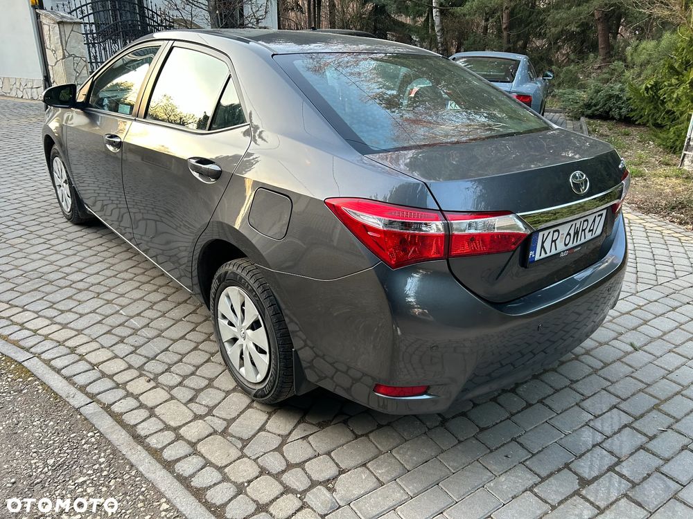 Toyota Corolla 1.6 Executive - 5