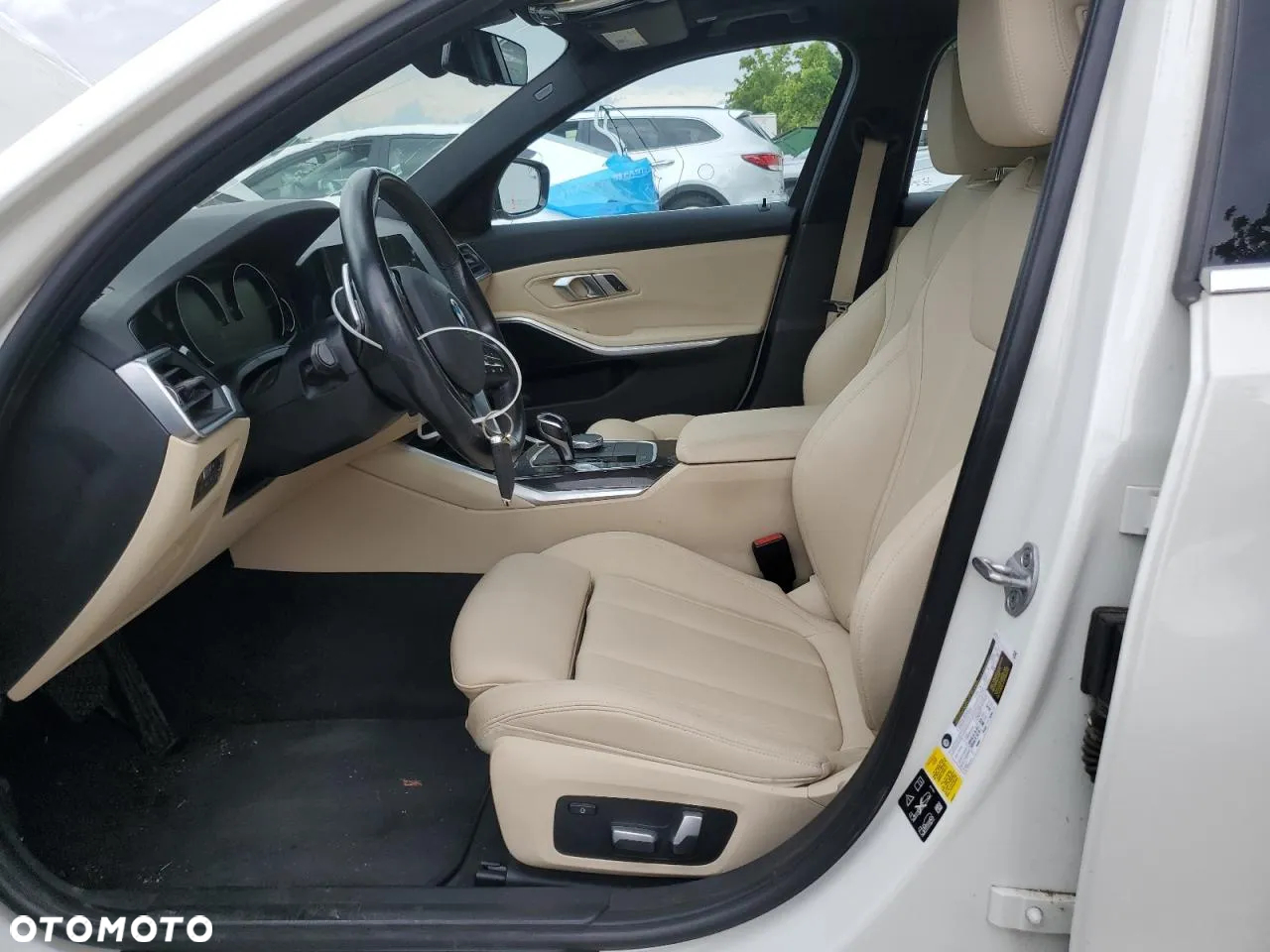 BMW Seria 3 330i Sport Line - 8