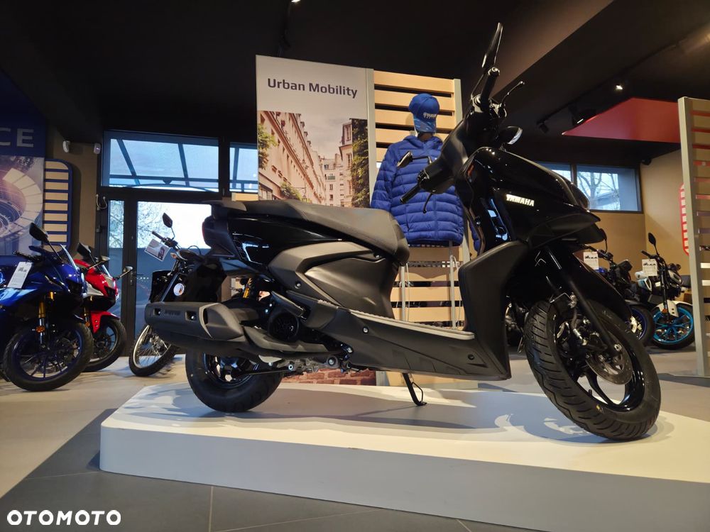 Yamaha RZ - 10