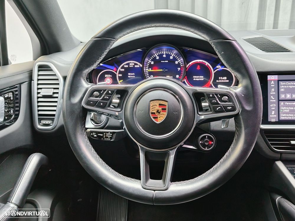 Porsche Cayenne Coupé E-Hybrid - 13