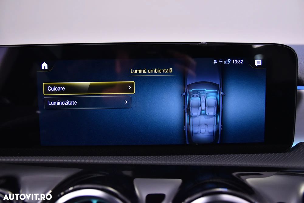 Mercedes-Benz A 200 4MATIC Aut. - 22