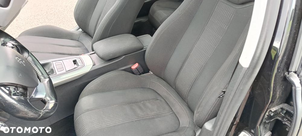 Peugeot 308 BlueHDi 150 EAT6 Stop & Start Allure - 34