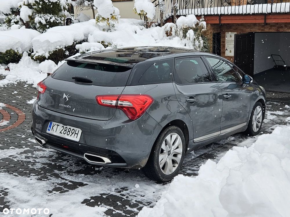 Citroën DS5 - 4