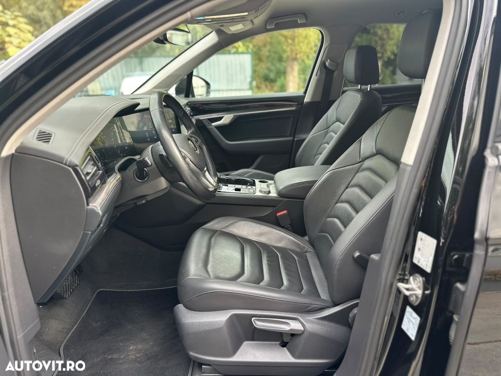 Volkswagen Touareg V6 TDI Elegance - 12
