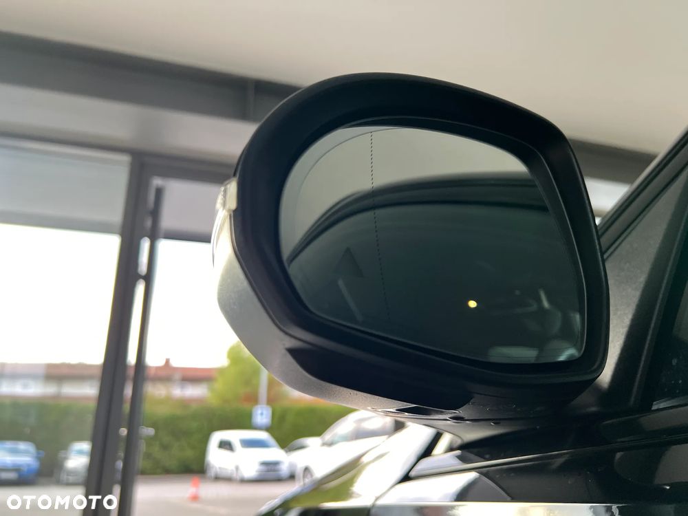 Mercedes-Benz Klasa C 300 d 9G-TRONIC - 10