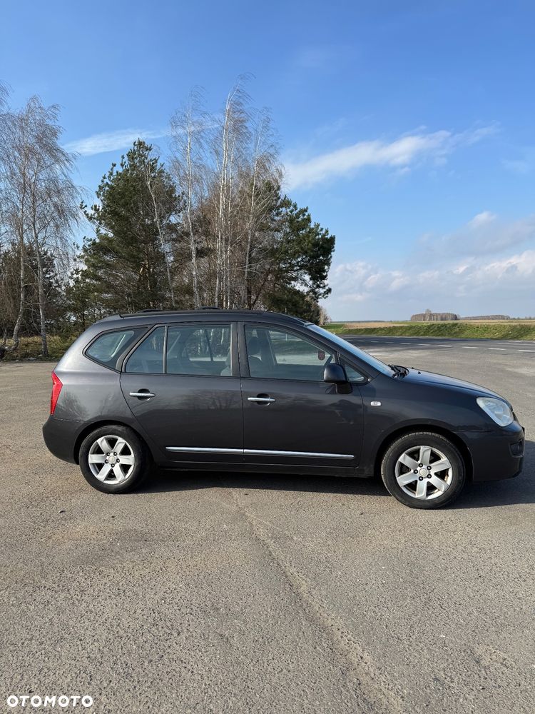 Kia Carens 2.0 CVVT EX - 4