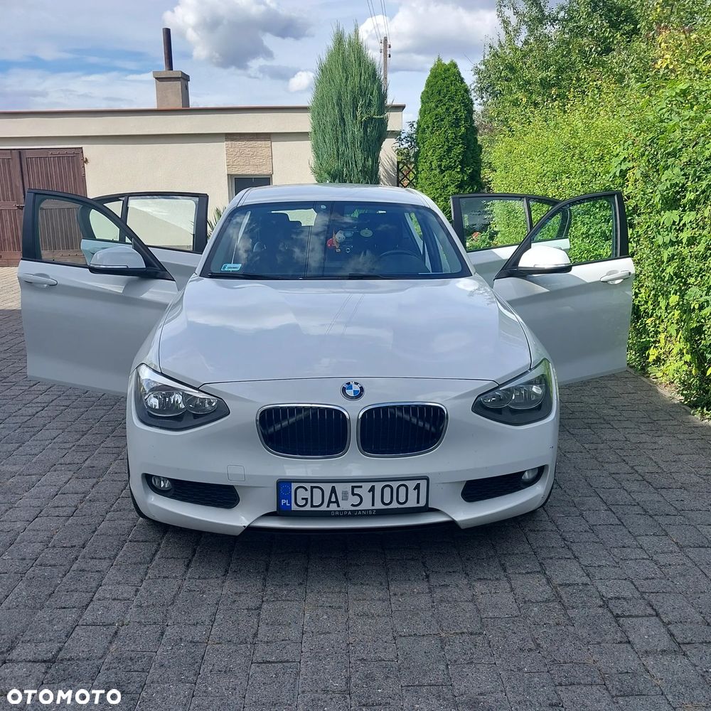 BMW Seria 1 116i - 1