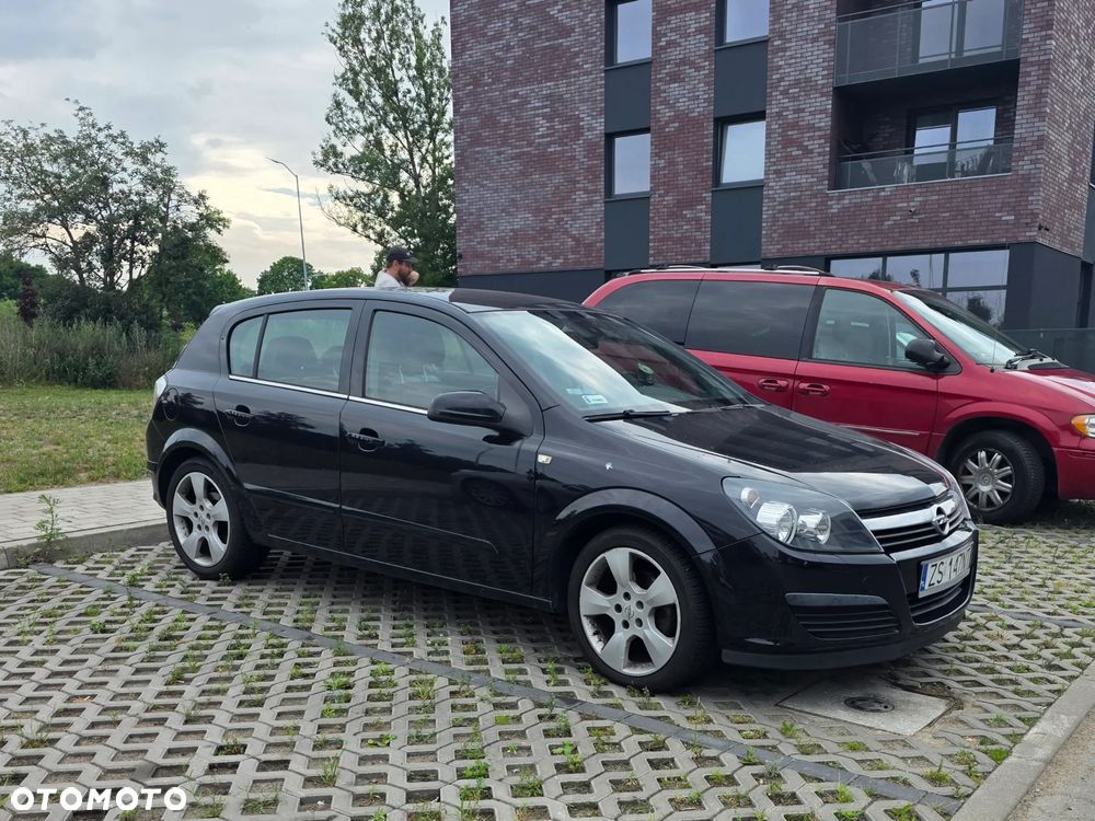 Opel Astra 1.8 Sport - 8