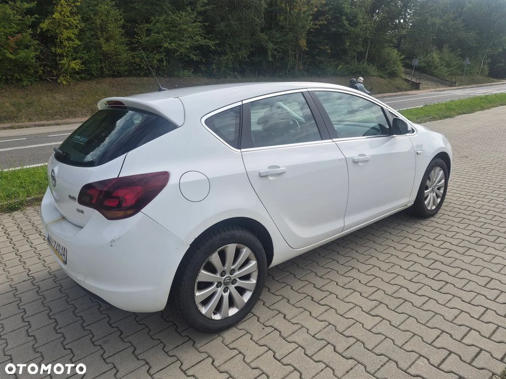 Opel Astra 1.7 CDTI Enjoy - 6