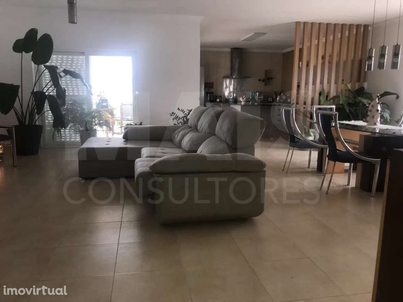 Excelente moradia T4 (4 suites) a 50 minutos de Lisboa - Grande imagem: 5/28