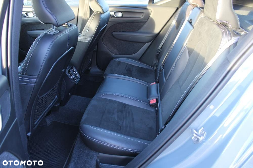 Volvo XC 40 - 13