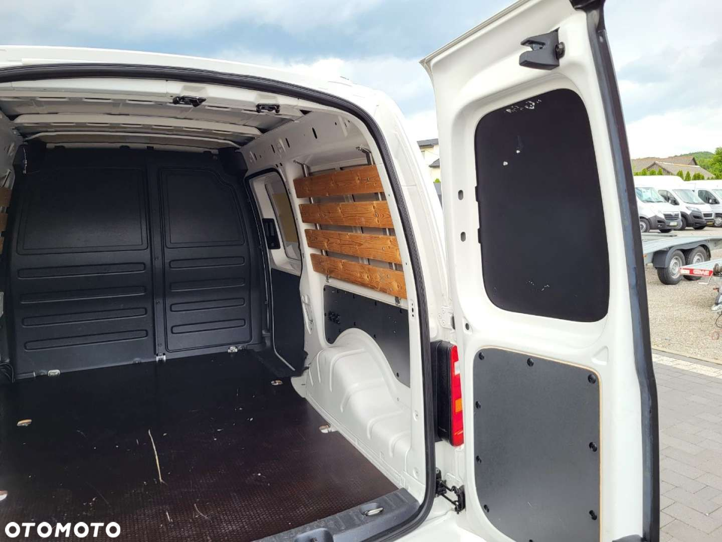 Volkswagen Cady Maxi 2.0 Stan Idealny Bezwypadkowy -Salon Polska - 35