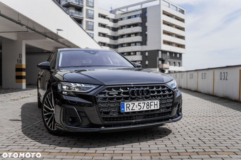 Audi A8 - 3