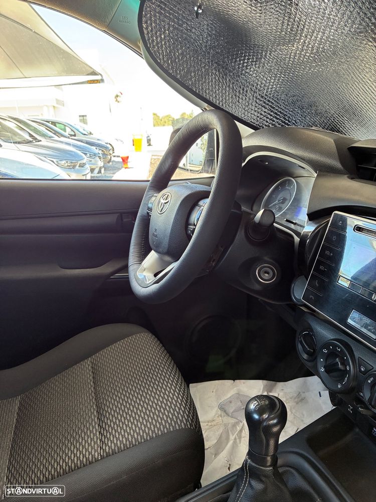 Toyota Hilux 2.4 D4d 4wd - 7