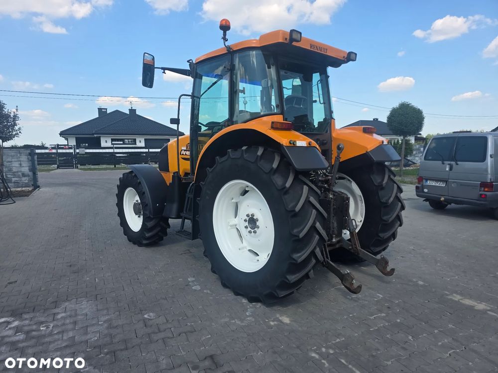 Renault Ares 616 - 4