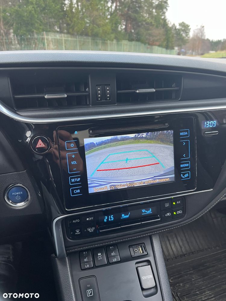 Toyota Auris - 11