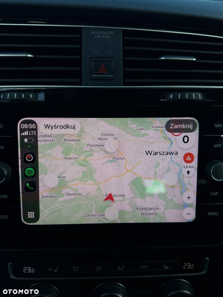 Volkswagen Golf 2.0 BlueTDI DSG Highline - 29