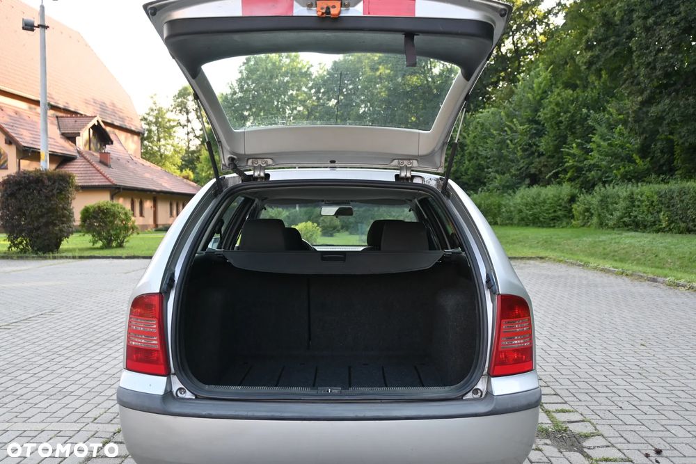 Skoda Octavia 1.9 TDI Ambiente - 11