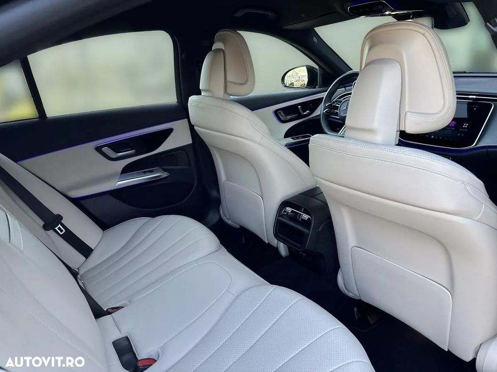 Mercedes-Benz E 300e 9G-TRONIC AMG Line NIGHT Edition - 15