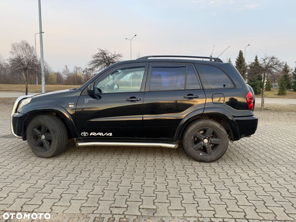 Toyota RAV4 2.0 VVT-i 4x4 - 9