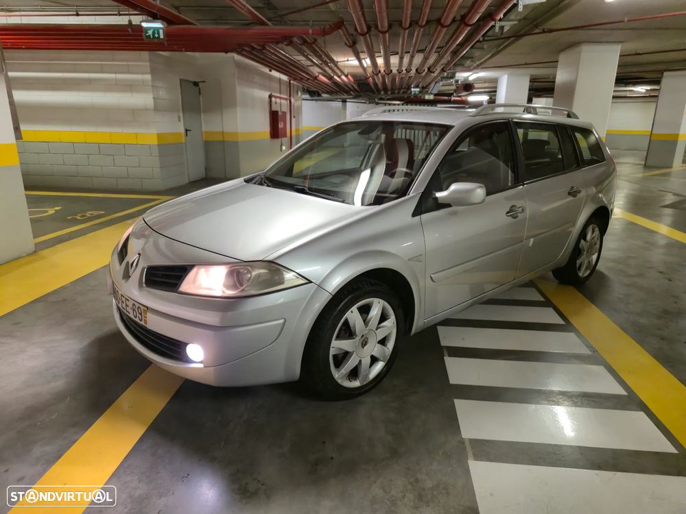 Renault Mégane Break 1.5 dCi Dynamique Luxe - 4