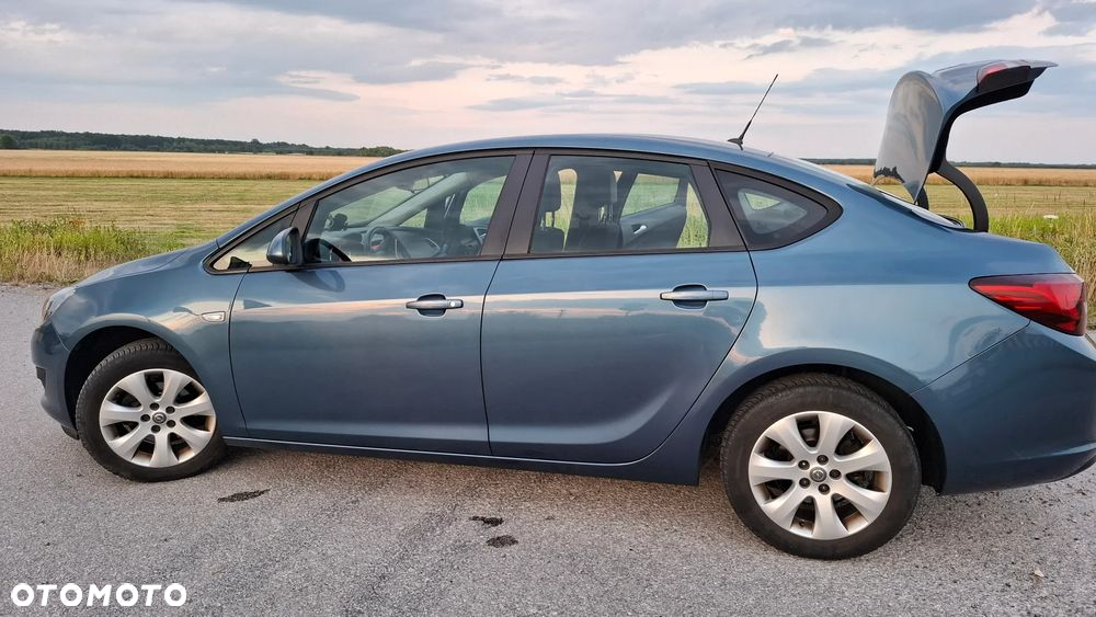Opel Astra III 1.6 - 16