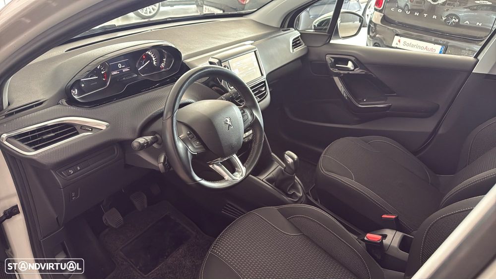 Peugeot 208 PureTech 82 Start & Stop Allure - 6