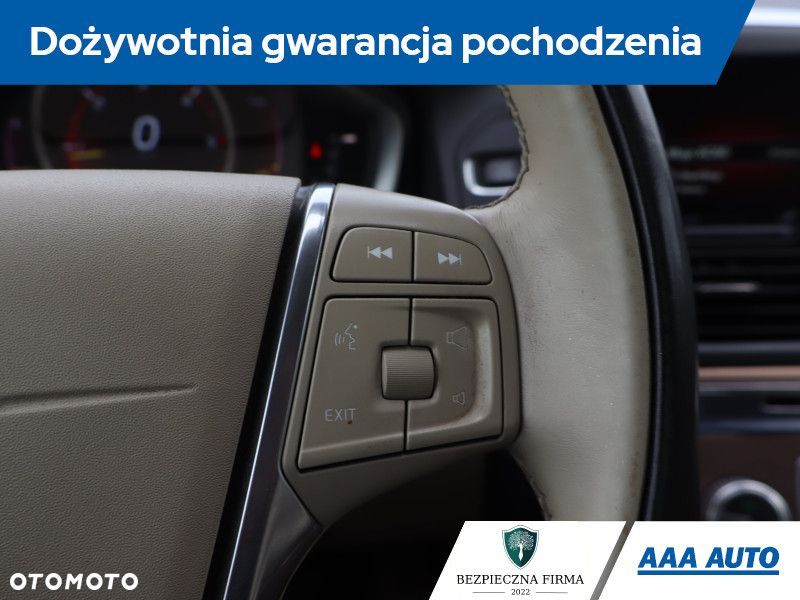 Volvo XC 60 - 22