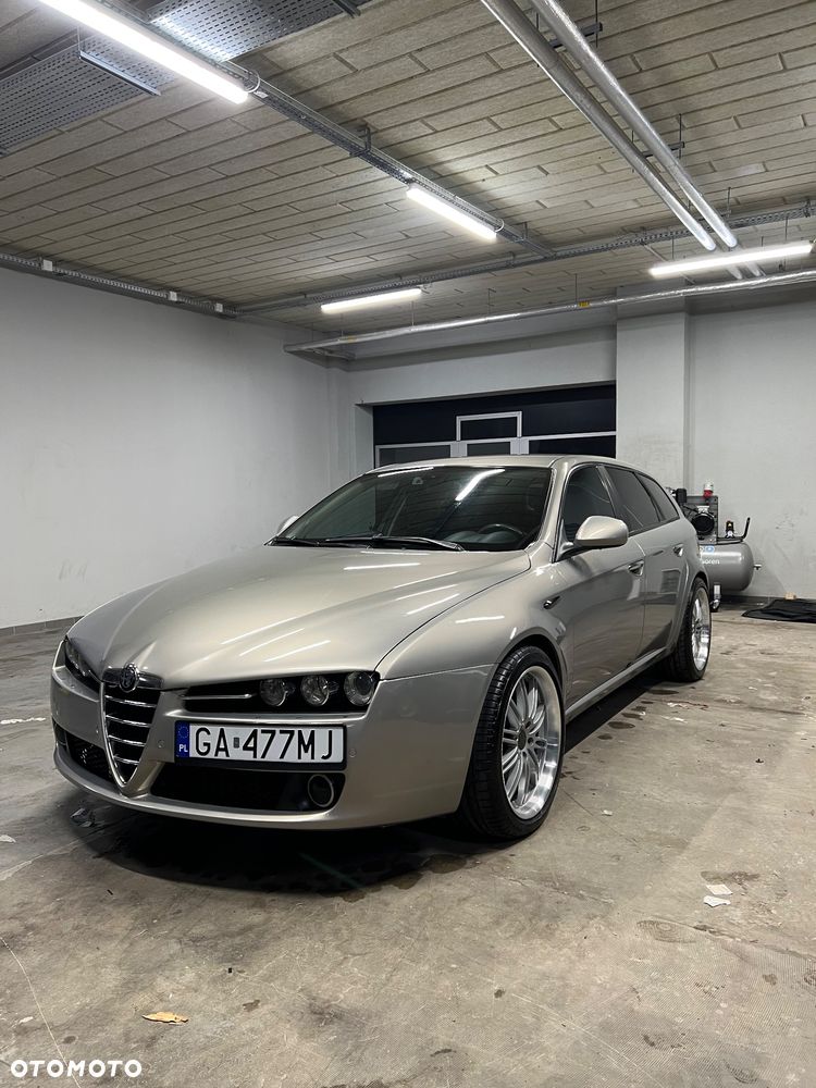 Alfa Romeo 159 1.9JTDM Distinctive - 1