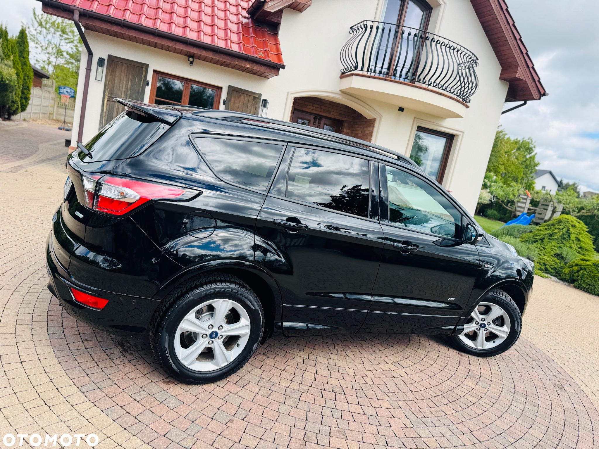 Ford Kuga 1.5 EcoBoost 4x4 ST-Line - 10