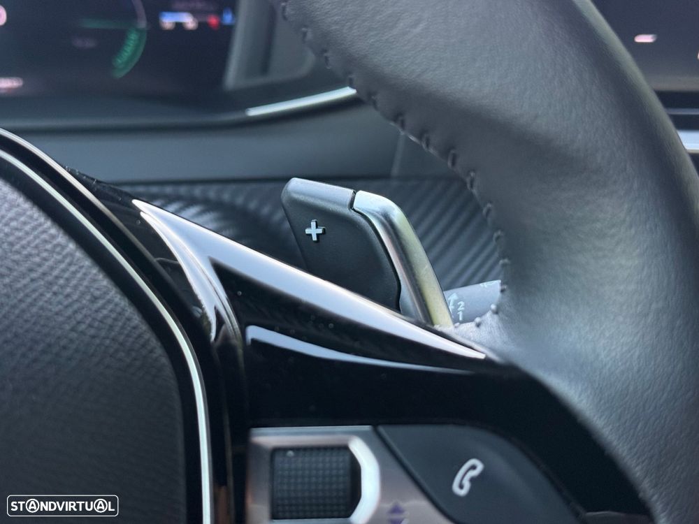 Peugeot 2008 1.2 Hybrid Allure e-DCS6 - 41
